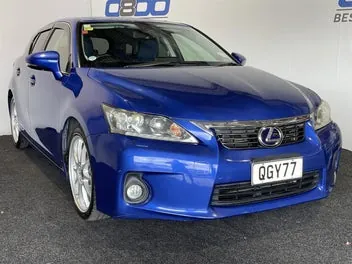 Lexus Ct 200H 2011 photo 2