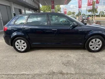 Audi A3 2011 photo 3