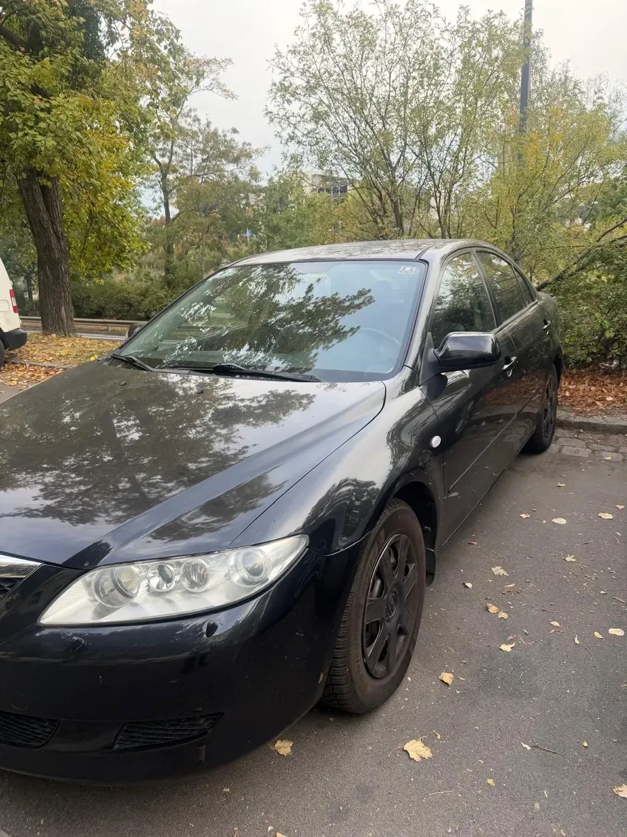 Mazda Mazda6 2004 photo 2