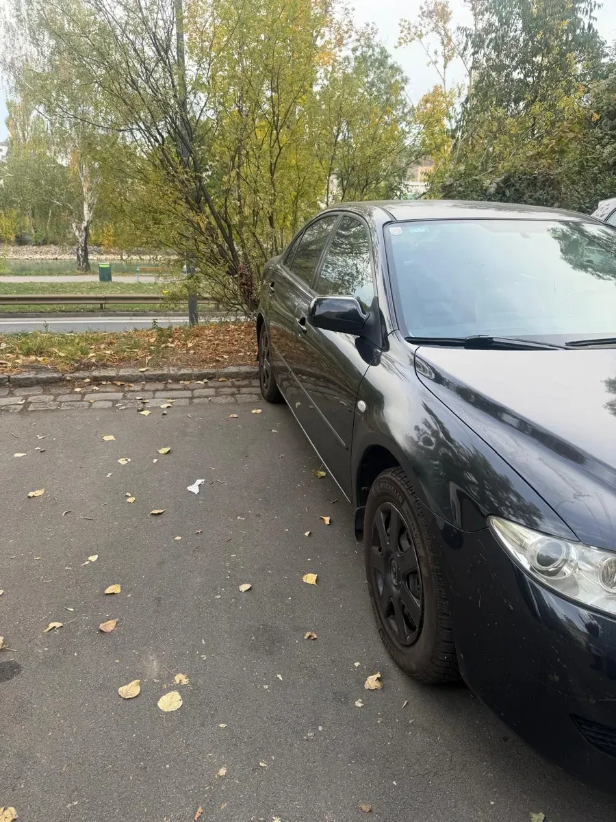 Mazda Mazda6 2004 photo 3