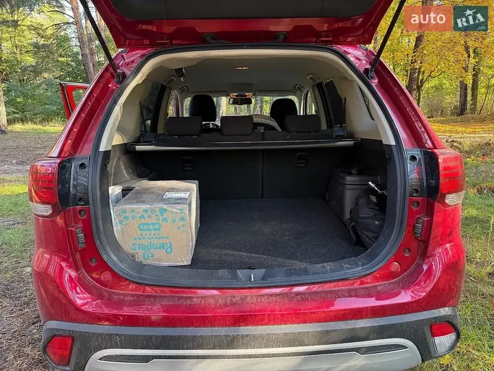 Mitsubishi Outlander 2022 photo 5
