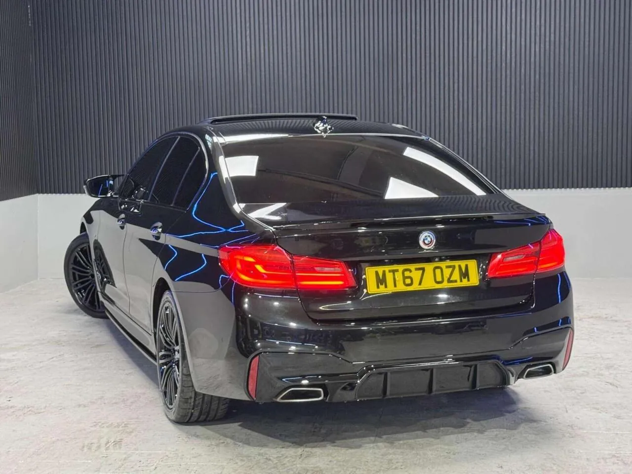 BMW 5 Series 2017 photo 5