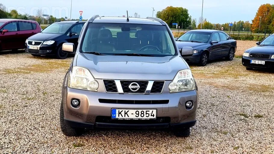Nissan X-Trail 2007 photo 2