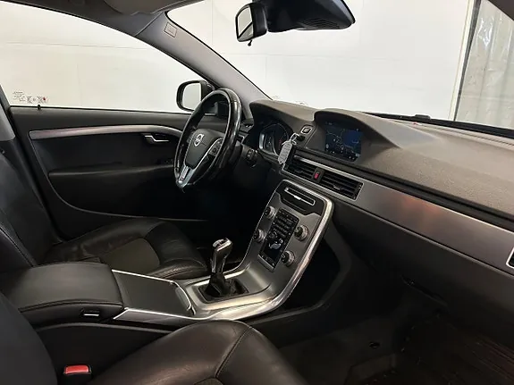Volvo V70 2015 photo 4