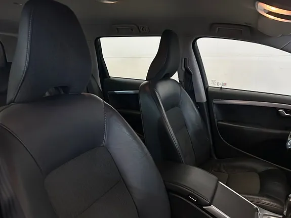 Volvo V70 2015 photo 5