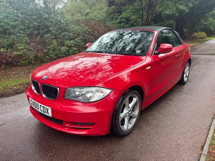 BMW 1 Series 2010 photo 4