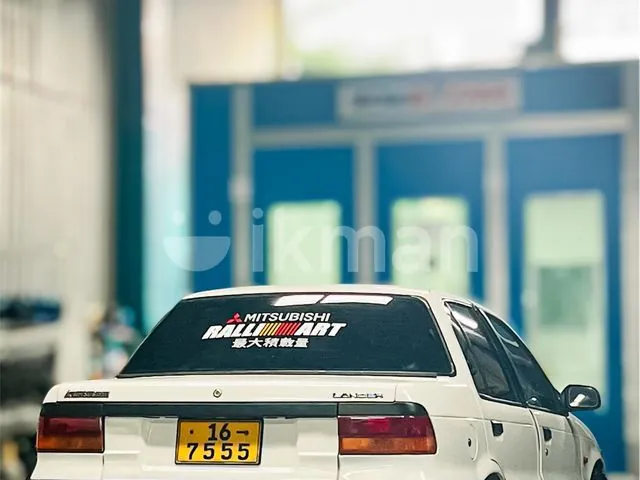 Mitsubishi Lancer 1989 photo 3