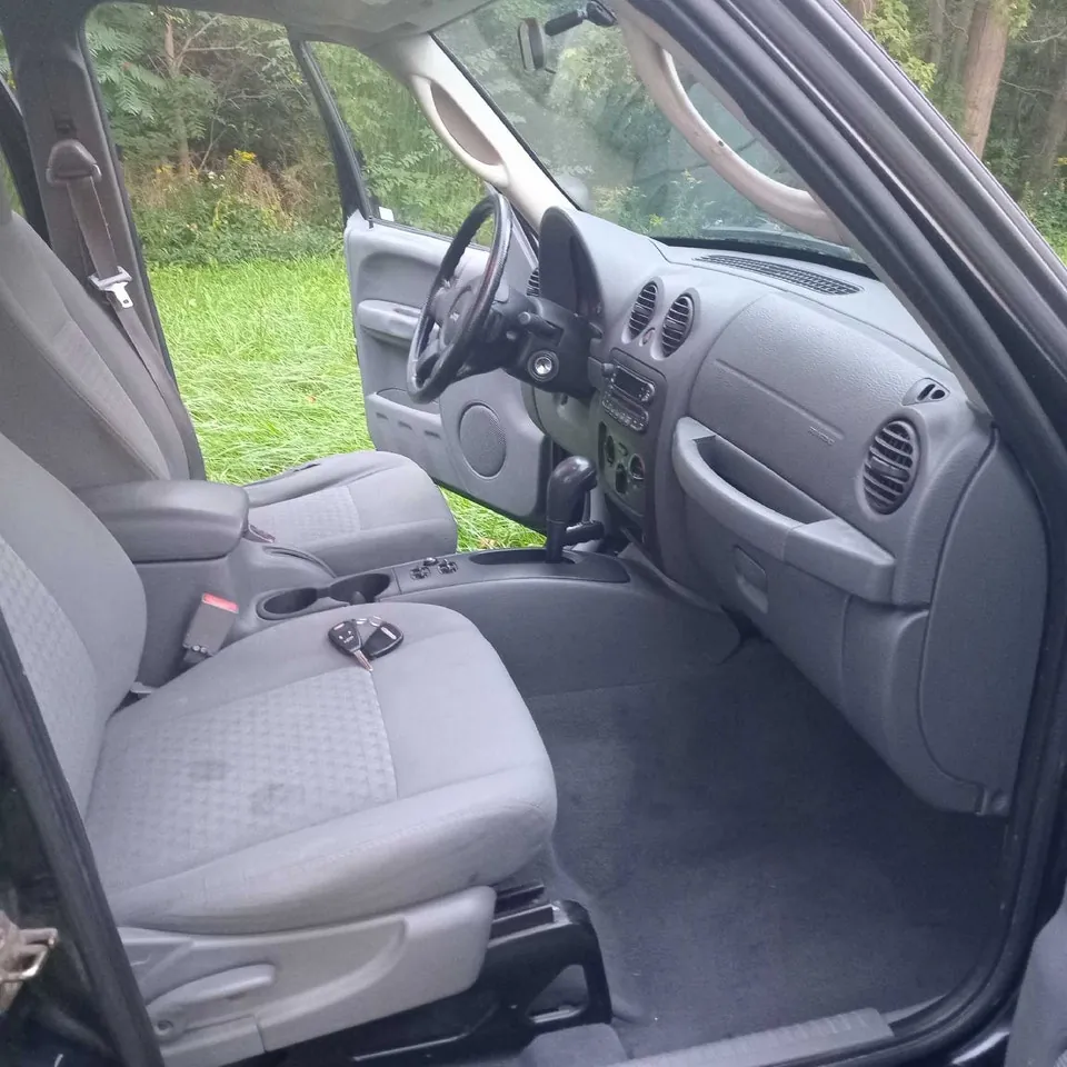 Jeep Liberty 2007 photo 4
