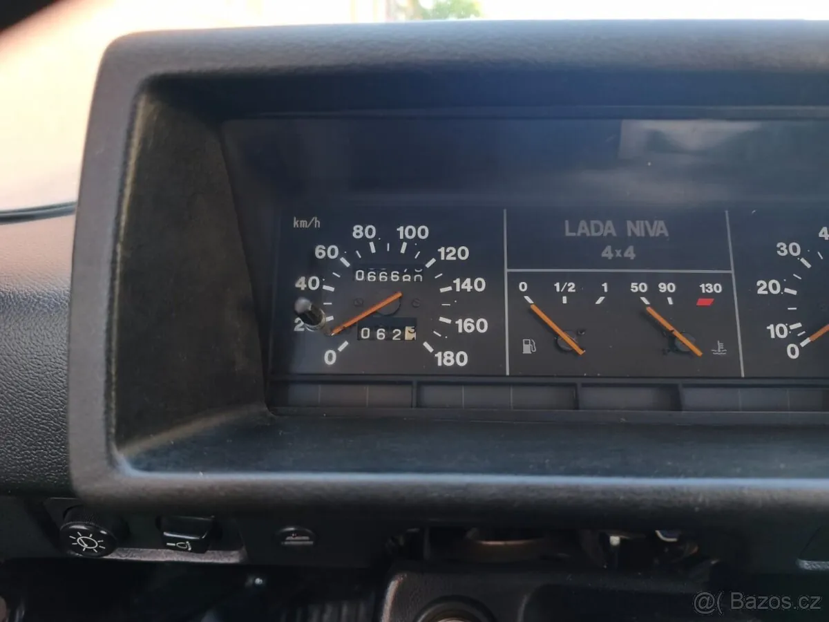 Lada Niva photo 2