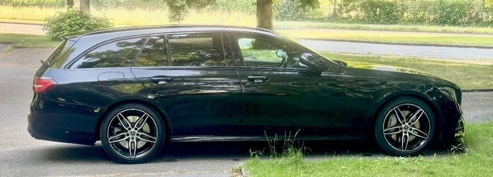 Mercedes-Benz E 400
