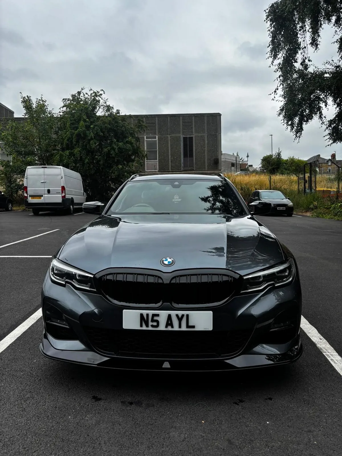 BMW 3 Series 2021 photo 4