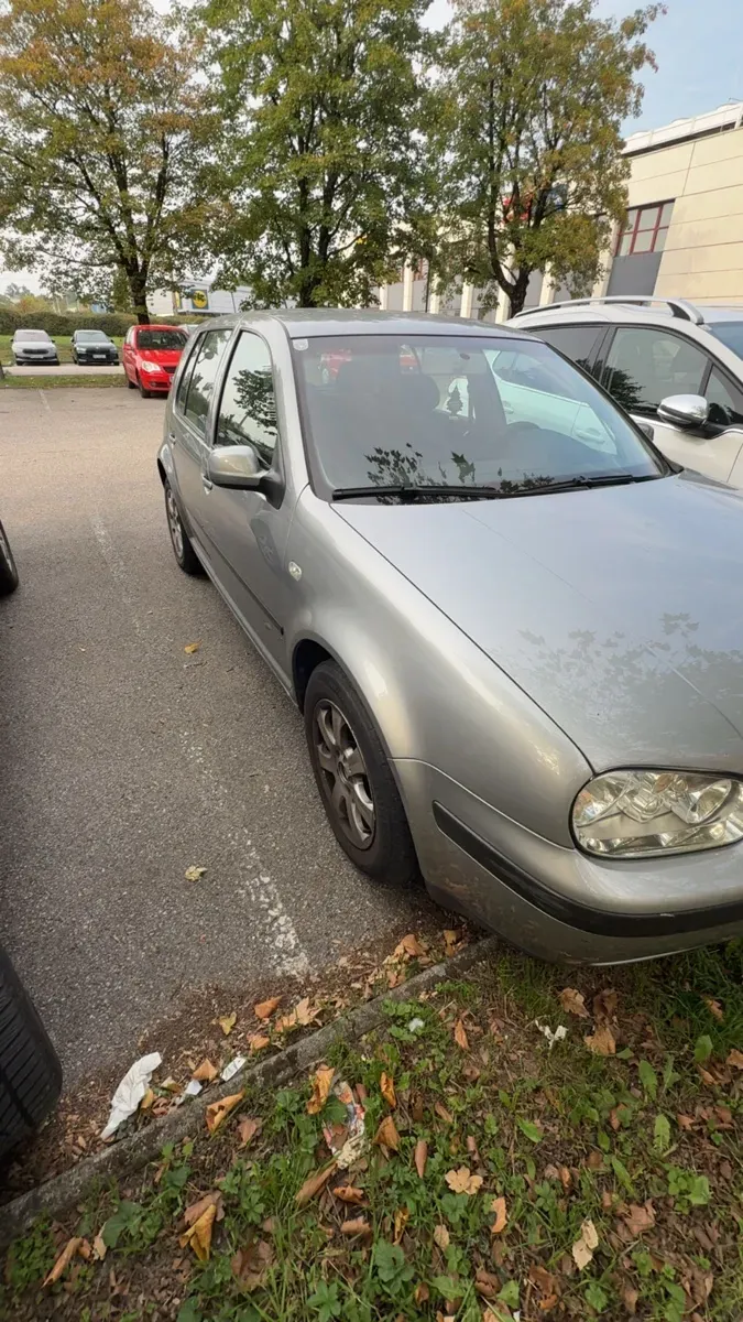 Volkswagen Golf 2003 photo 2