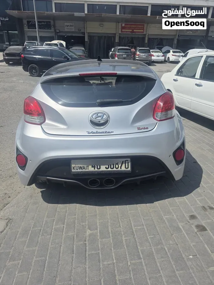 Hyundai Veloster