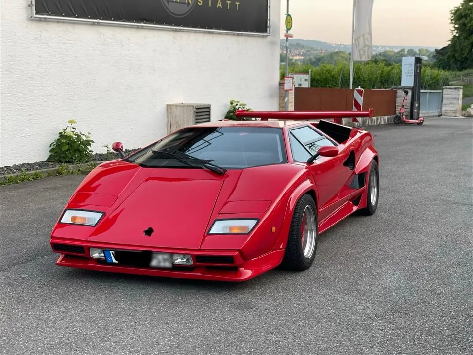 Lamborghini Countach