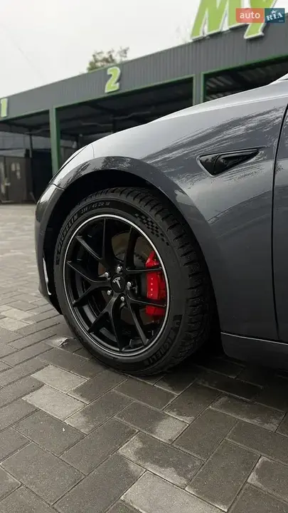 Tesla Model 3 2021 photo 4