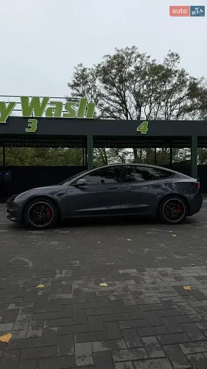 Tesla Model 3 2021 photo 5