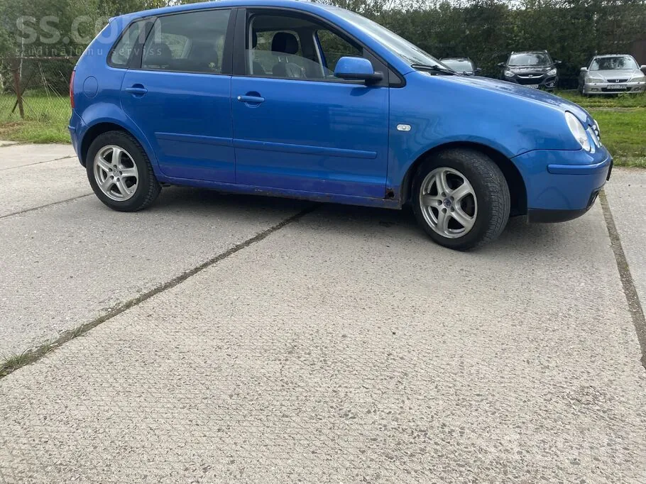 Volkswagen Polo 2005 photo 2