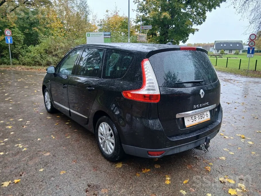 Renault Grand Scenic 2012 photo 4