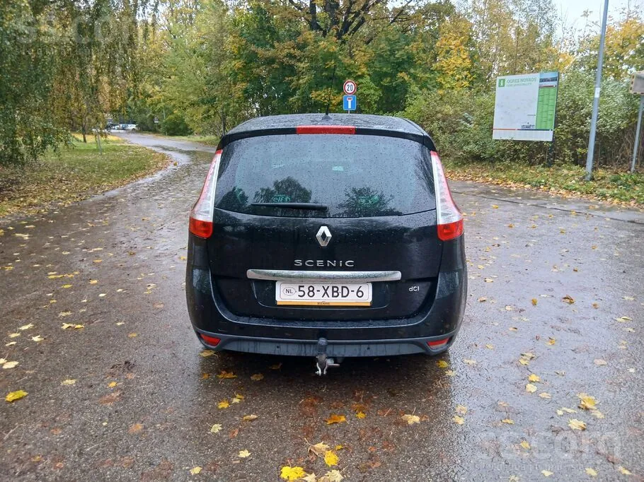 Renault Grand Scenic 2012 photo 5