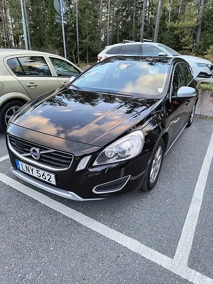Volvo V60 2011 photo 4