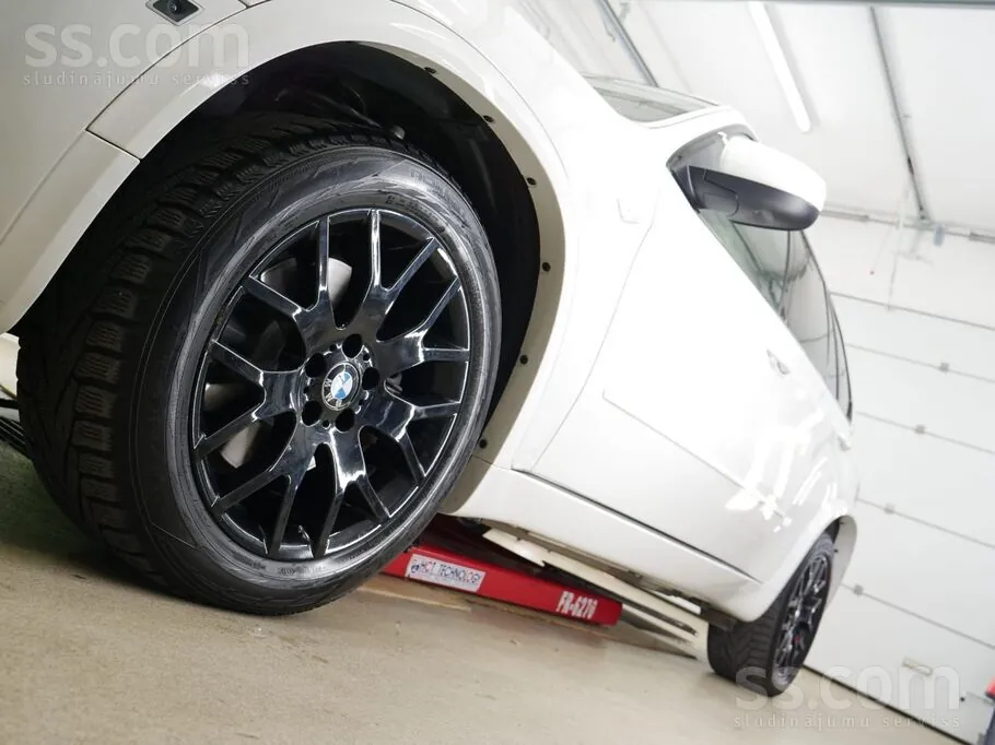 BMW X5 2013 photo 2