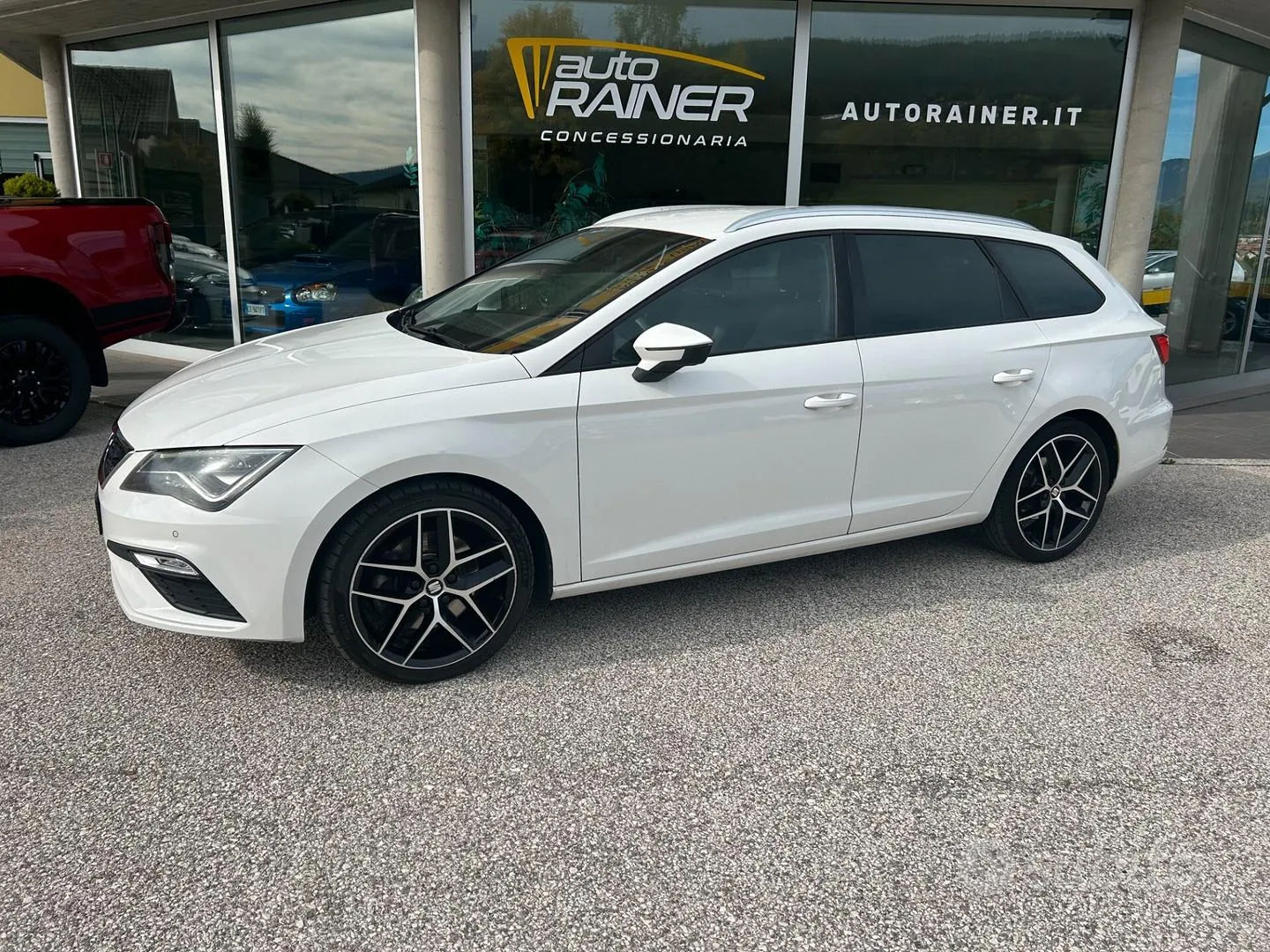 Seat Leon 2017 photo 4