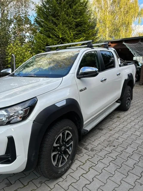 Toyota Hilux 2021 photo 2