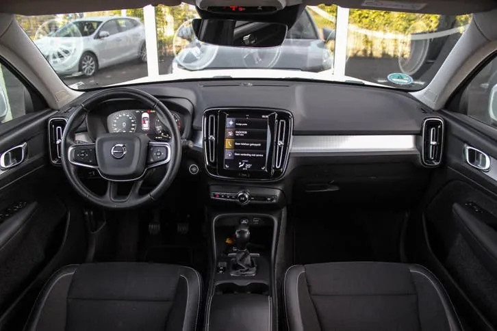 Volvo Xc40 2019 photo 3