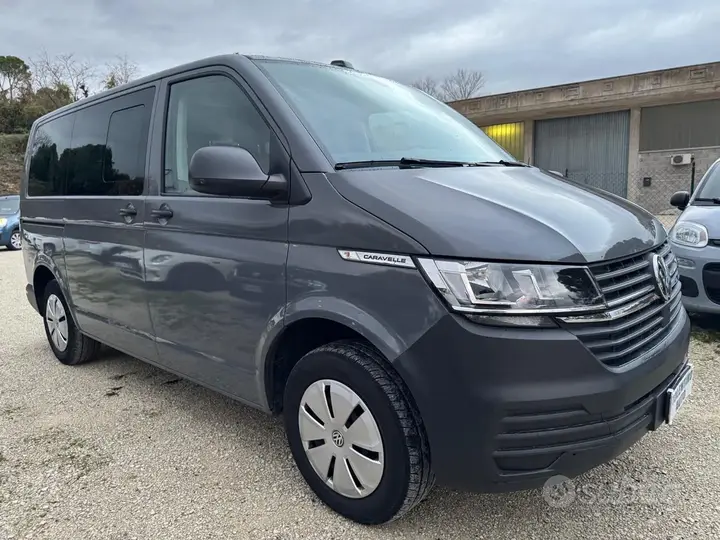 Volkswagen Caravelle 2023 photo 3