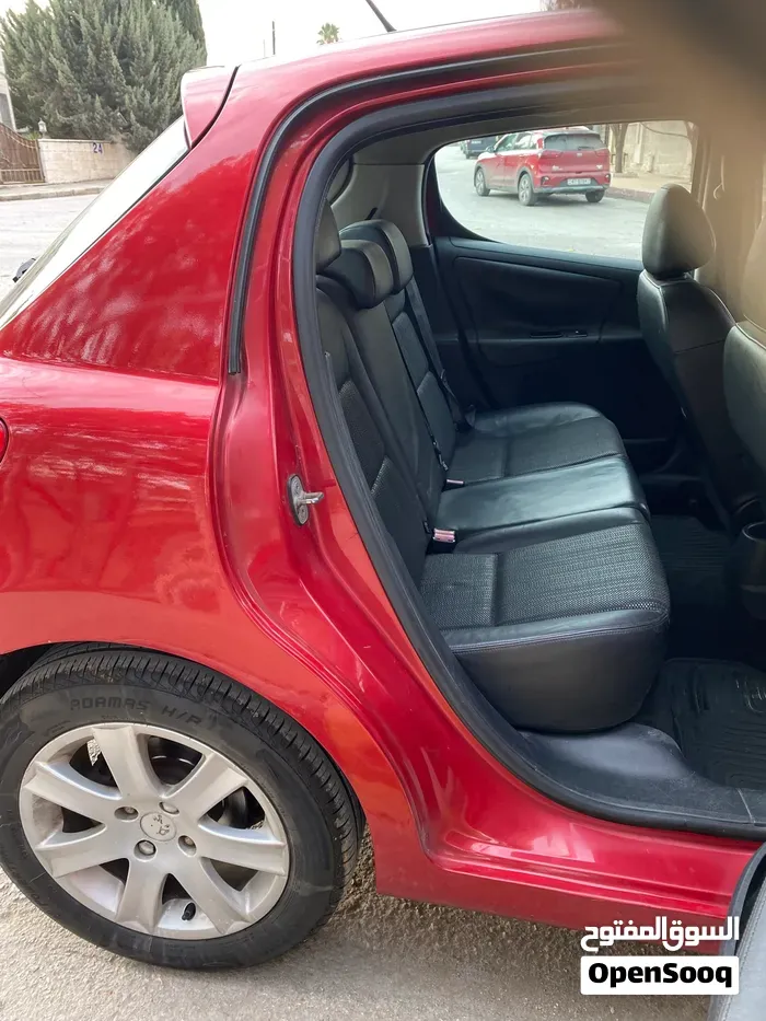 Peugeot 207 2008 photo 4