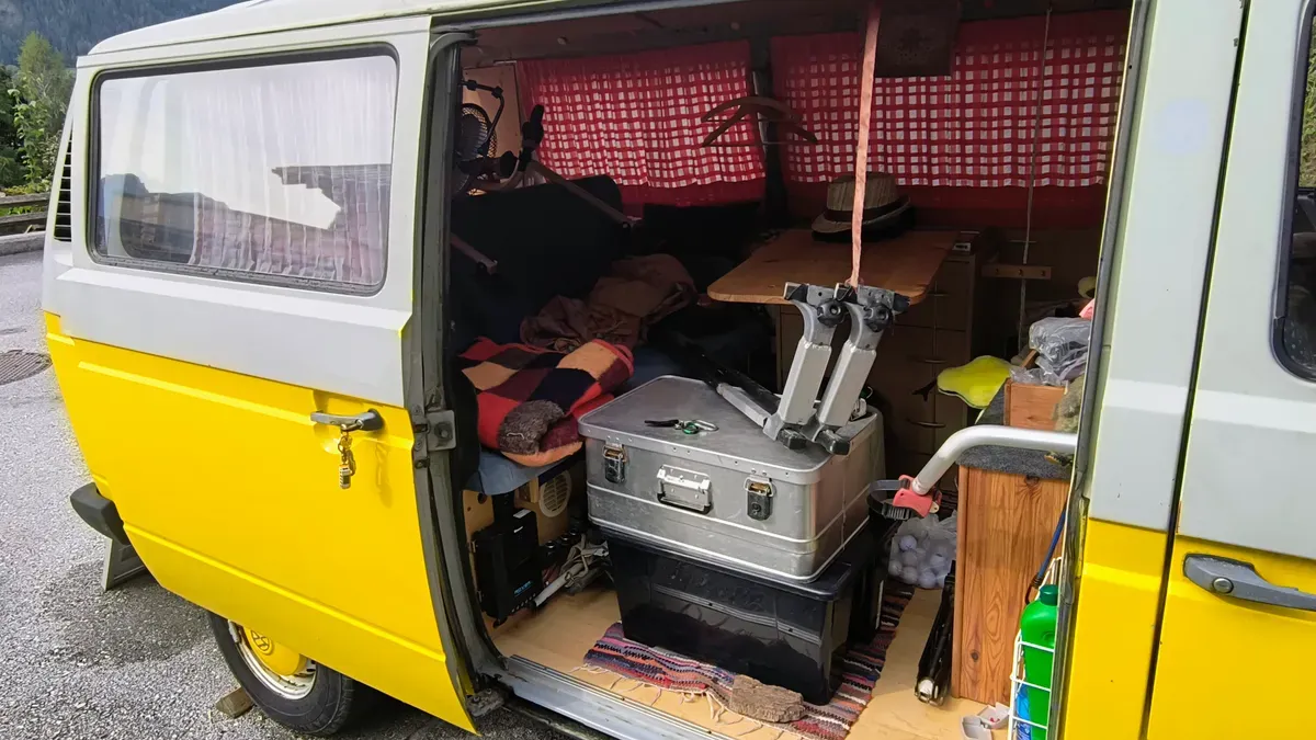 Volkswagen T3 1984 photo 3