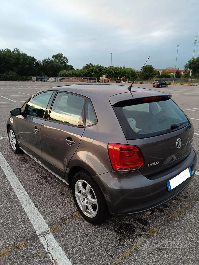Volkswagen Polo 2009 photo 5