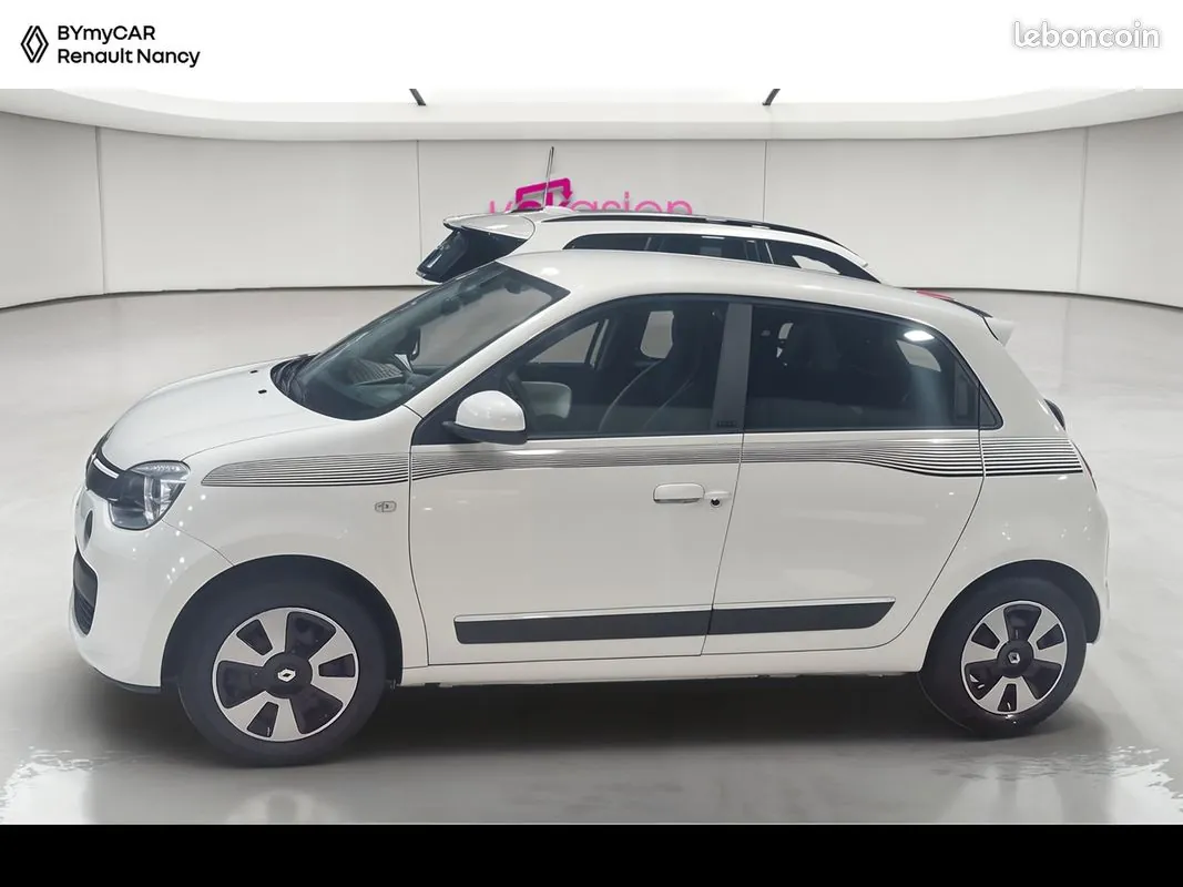 Renault Twingo 2017 photo 2