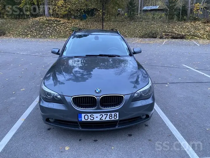 BMW 525D 2004 photo 3