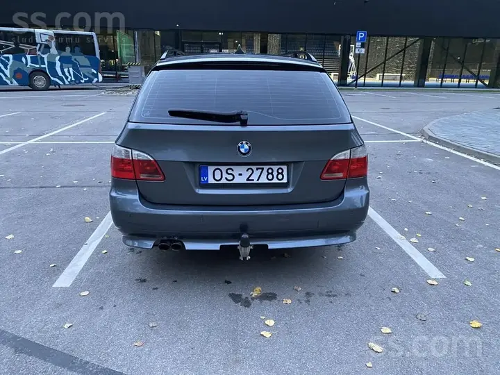 BMW 525D 2004 photo 5
