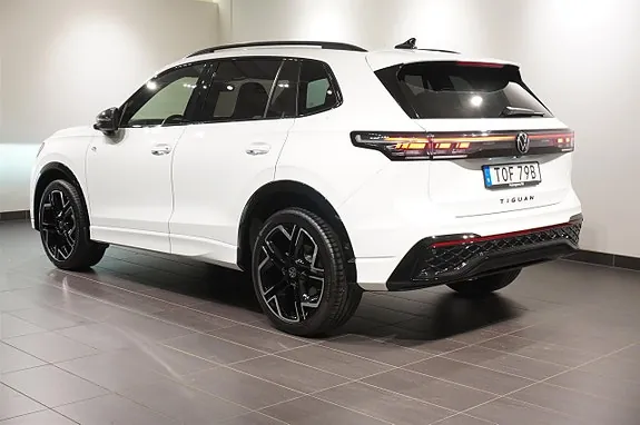 Volkswagen Tiguan 2024 photo 3
