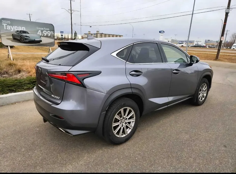 Lexus Nx 300