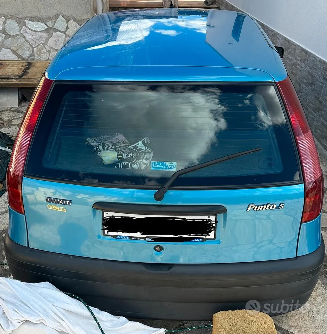 Fiat Punto 1997 photo 2