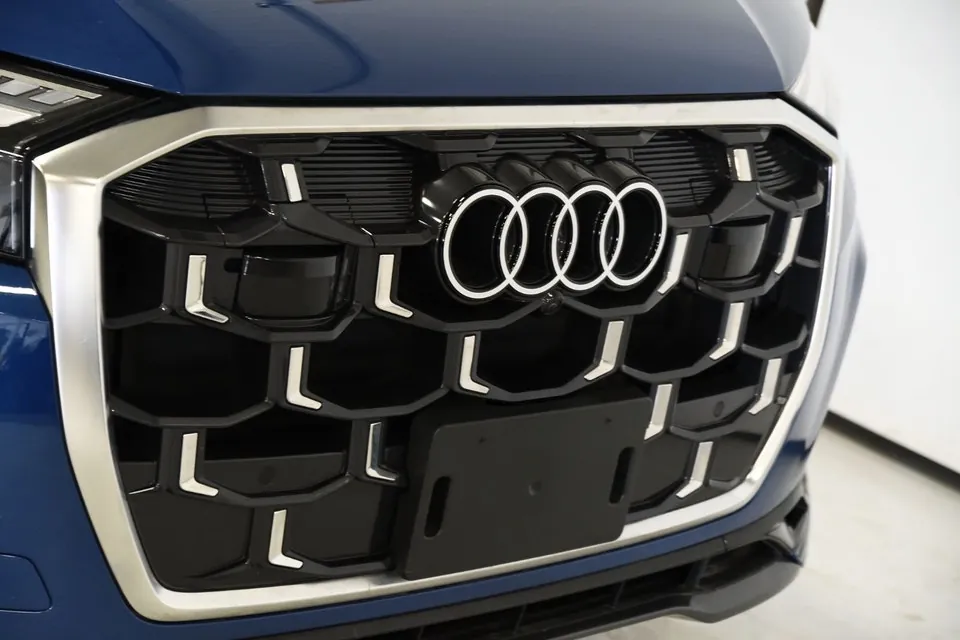 Audi Q7 2026 photo 4