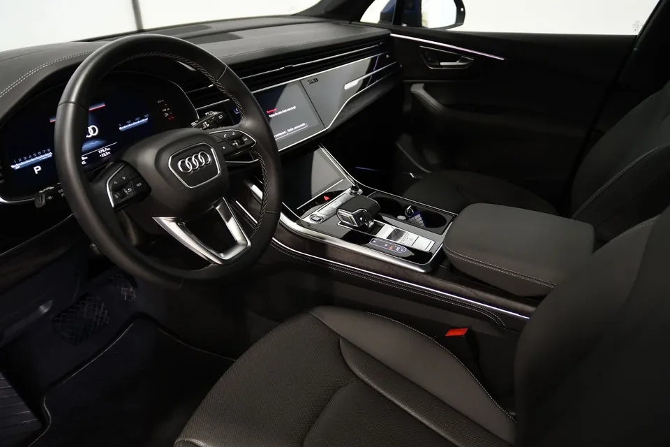 Audi Q7 2026 photo 2