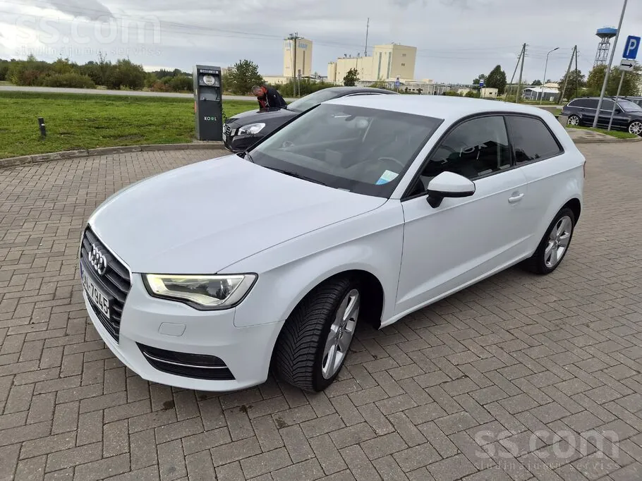 Audi A3 2013 photo 2