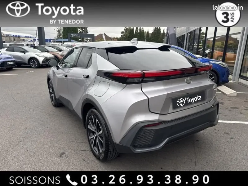 Toyota C-Hr 2024 photo 3