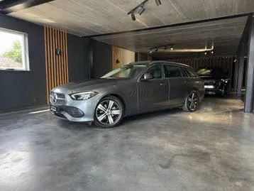 Mercedes-Benz C-Class 2022 photo 2