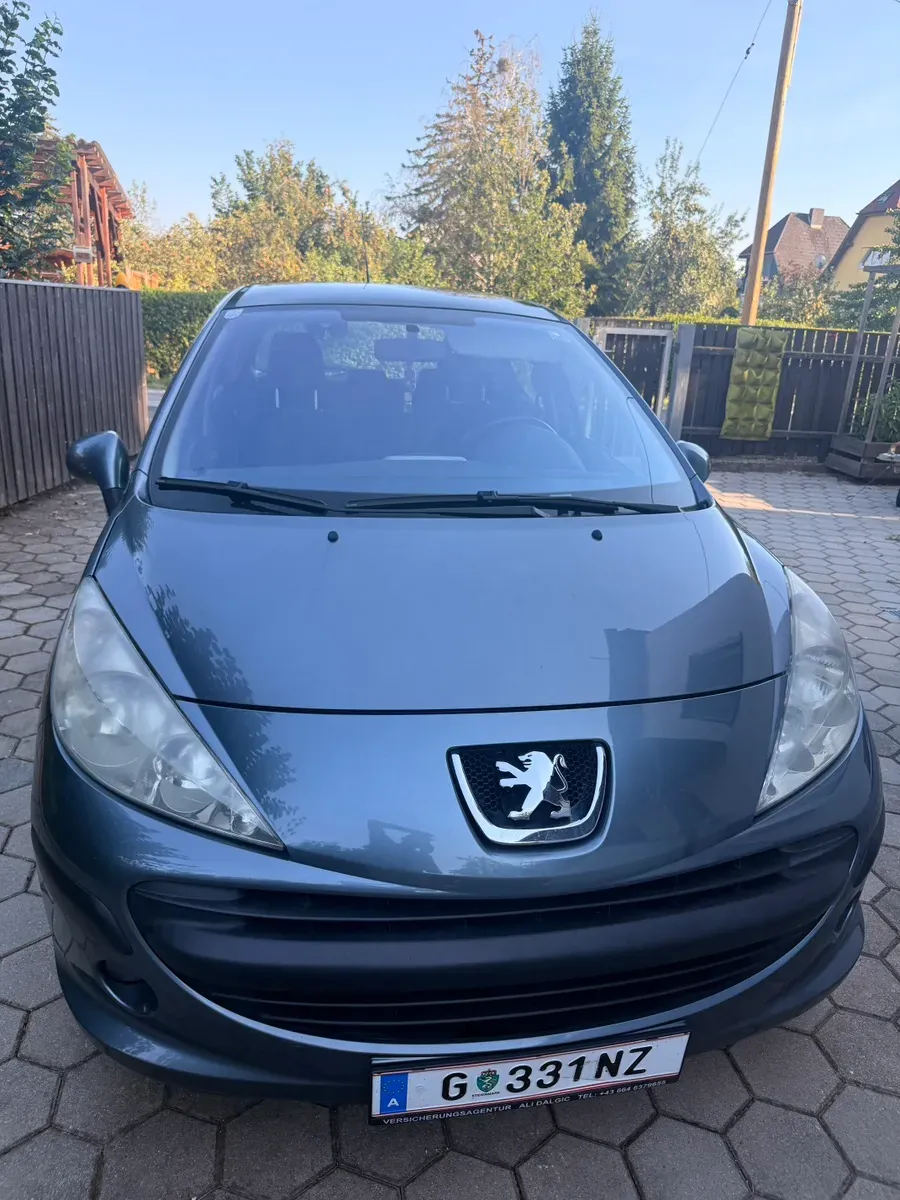 Peugeot 207