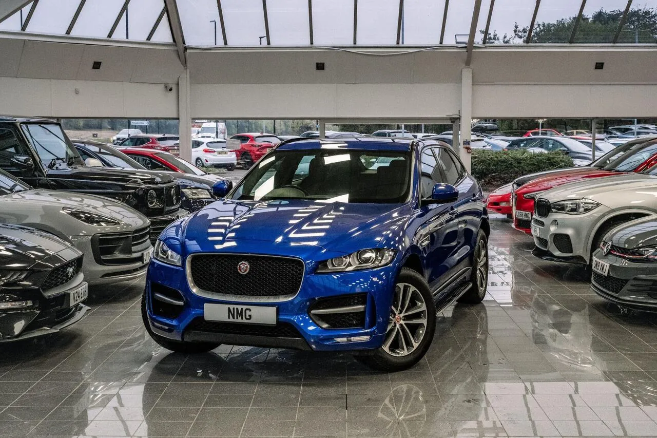 Jaguar F-Pace
