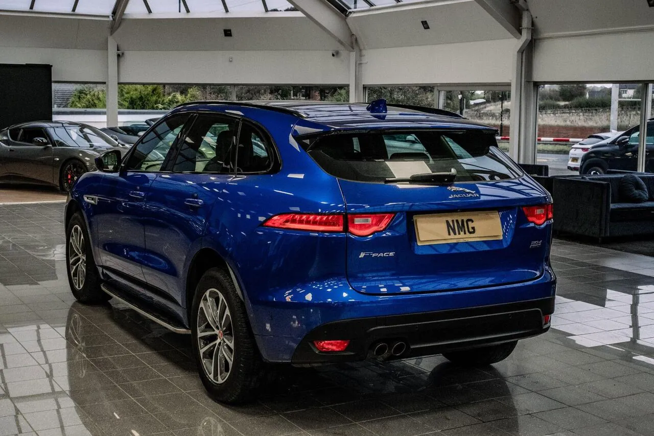Jaguar F-Pace 2019 photo 4
