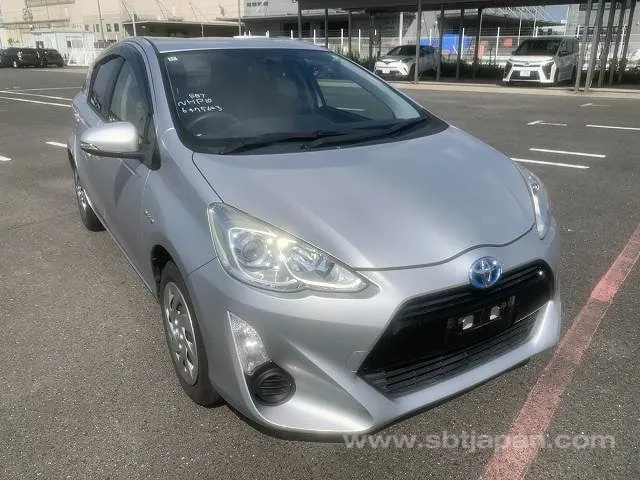 Toyota Aqua S