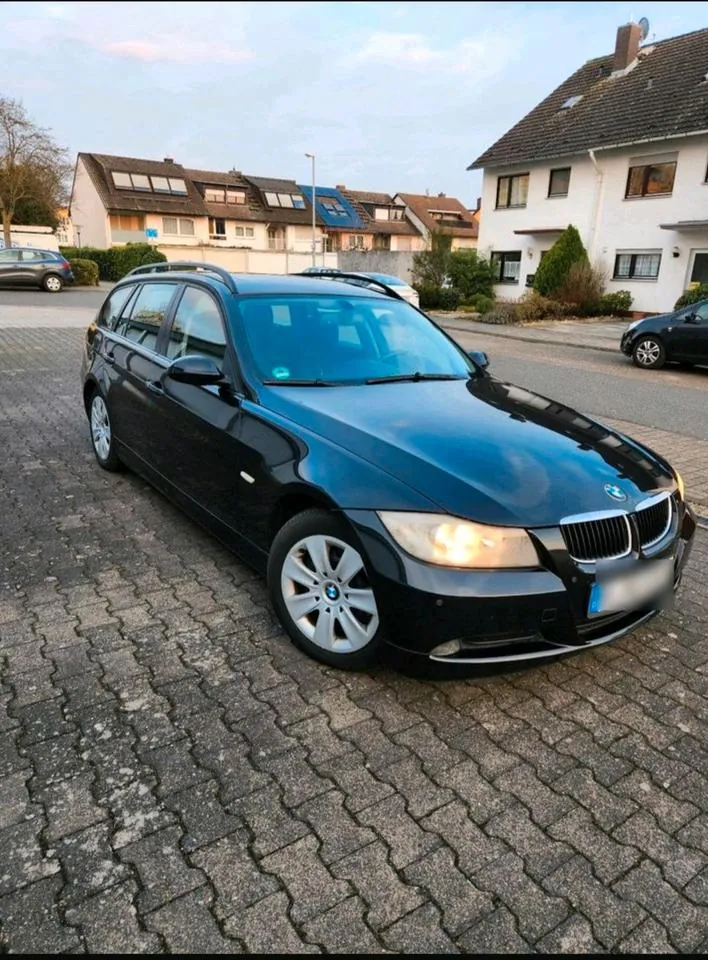 BMW 320I
