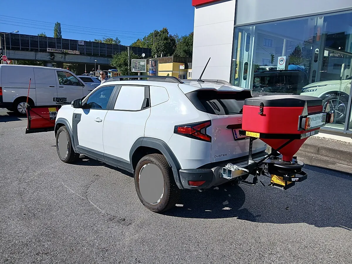 Dacia Duster photo 2