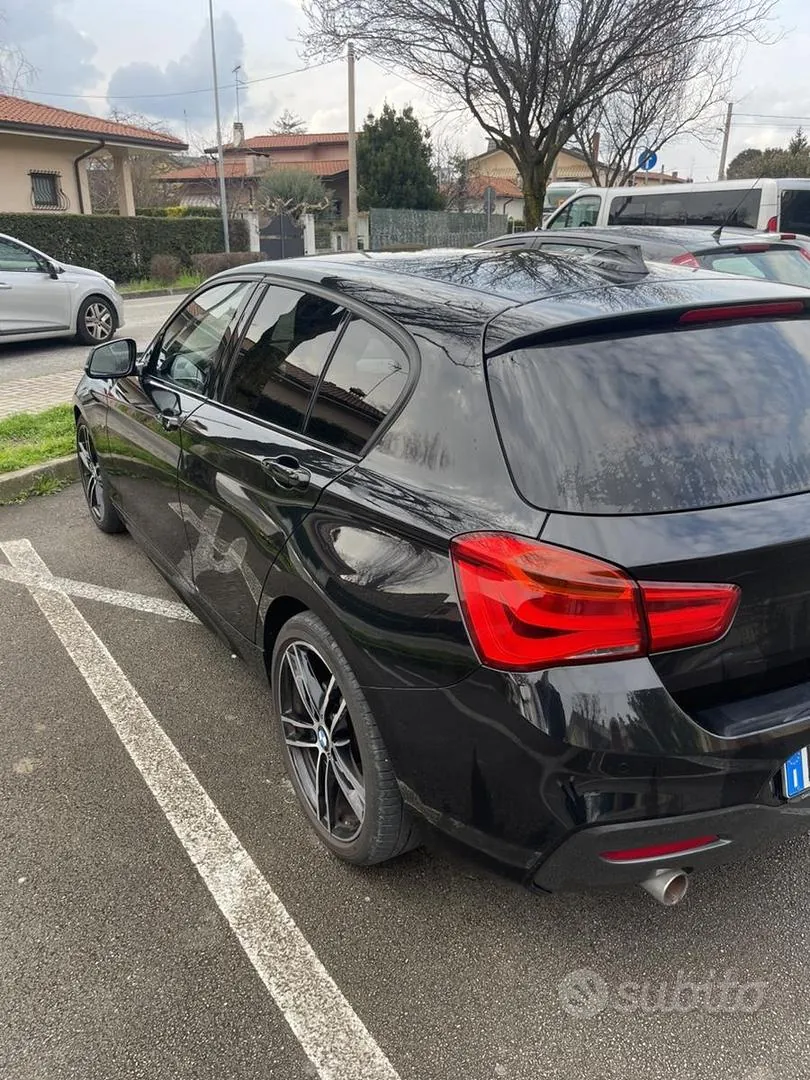 BMW 118I 2018 photo 3